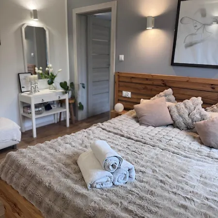 Prázdninový dům Z Jacuzzi Studnica 39